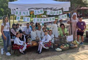В Козаревец 12 казана с вкусна кокоша чорба се състезаваха за наградите на организаторите