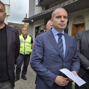Вицепремиерът Гроздан Караджов във Велико Търново: Проверяваме всичките 470 камиона на фирмата, чийто тир катастрофира край Телиш