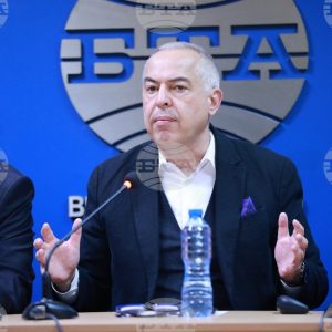 Във Велико Търново започна дискусията, посветена на 150 години от Априлското въстание