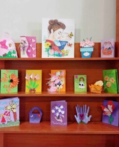 Над 80 картички участваха в тазгодишния конкурс „С обич за мама“ на лясковското читалище
