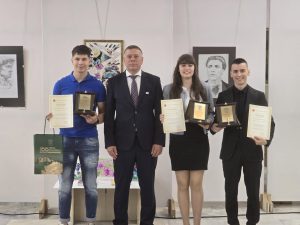Никол Андреева, Симеон Славев и Мартин Милев са тазгодишните носители на наградата „Млада Горна Оряховица“