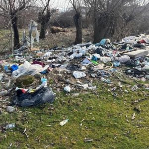 Областният управител изиска анализ на нерегламентираните сметища в региона