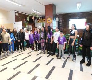 От стадион „Ивайло“ стартира спортен проект за подрастващите от Центровете от семеен тип за деца без увреждания във В. Търново  