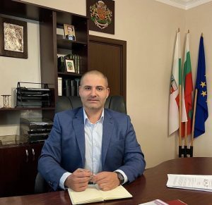 Приветствие на кмета на Лясковец Васил Христов за празника на града Петровден
