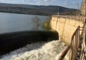 Река Янтра се доближава до критичната квота, „Ал. Стамблийски“ прелива!